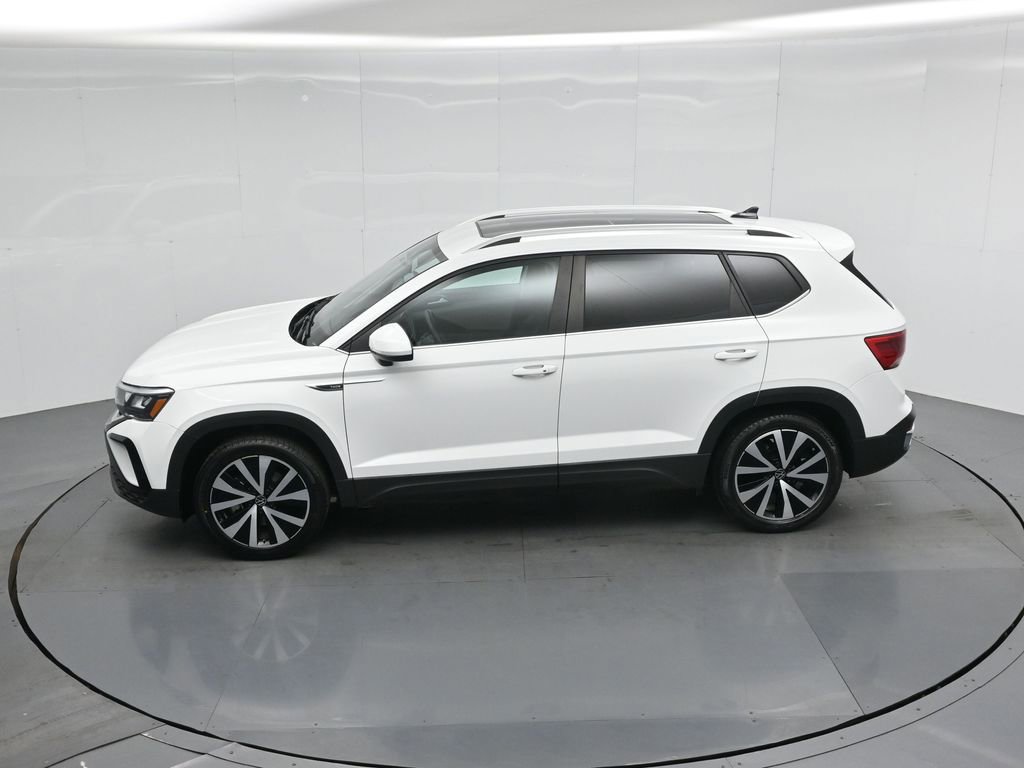 Used 2022 Volkswagen Taos SE FWD image 39