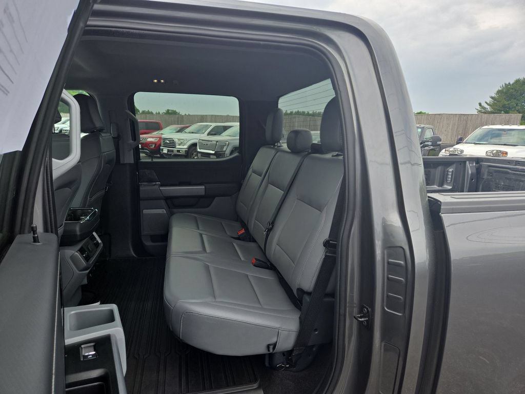 Certified 2025 Ford F150 Lightning Flash AWD/4WD image 4