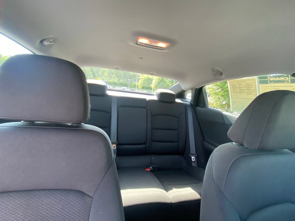 Used 2025 Chevrolet Malibu LT FWD image 28