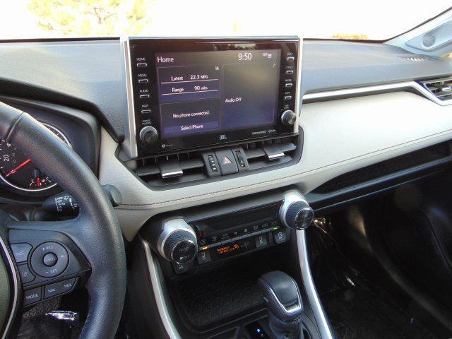 Used 2022 Toyota RAV4 XLE Premium AWD/4WD image 12