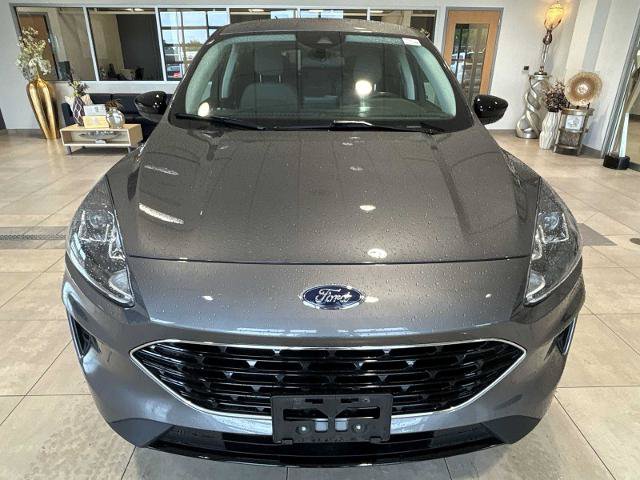 Certified 2022 Ford Escape SE w/ SE Sport Appearance Package AWD/4WD image 8