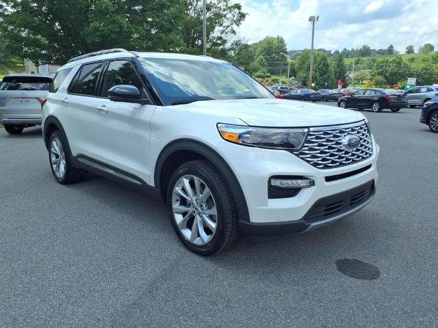 Certified 2022 Ford Explorer Platinum w/ Equipment Group 601A AWD/4WD image 5