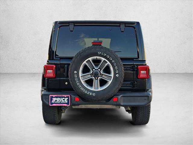 Used 2018 Jeep Wrangler Unlimited Sahara AWD/4WD image 6