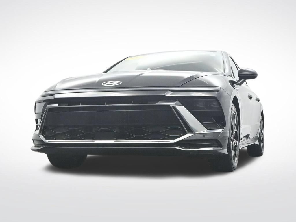 Used 2025 Hyundai Sonata SEL FWD image 39