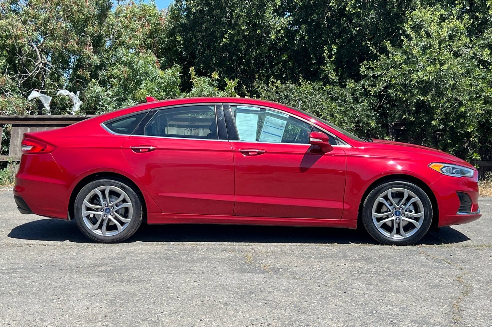 Certified 2020 Ford Fusion SEL FWD image 3