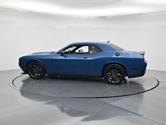 Used 2022 Dodge Challenger GT w/ Driver Convenience Group RWD image 7