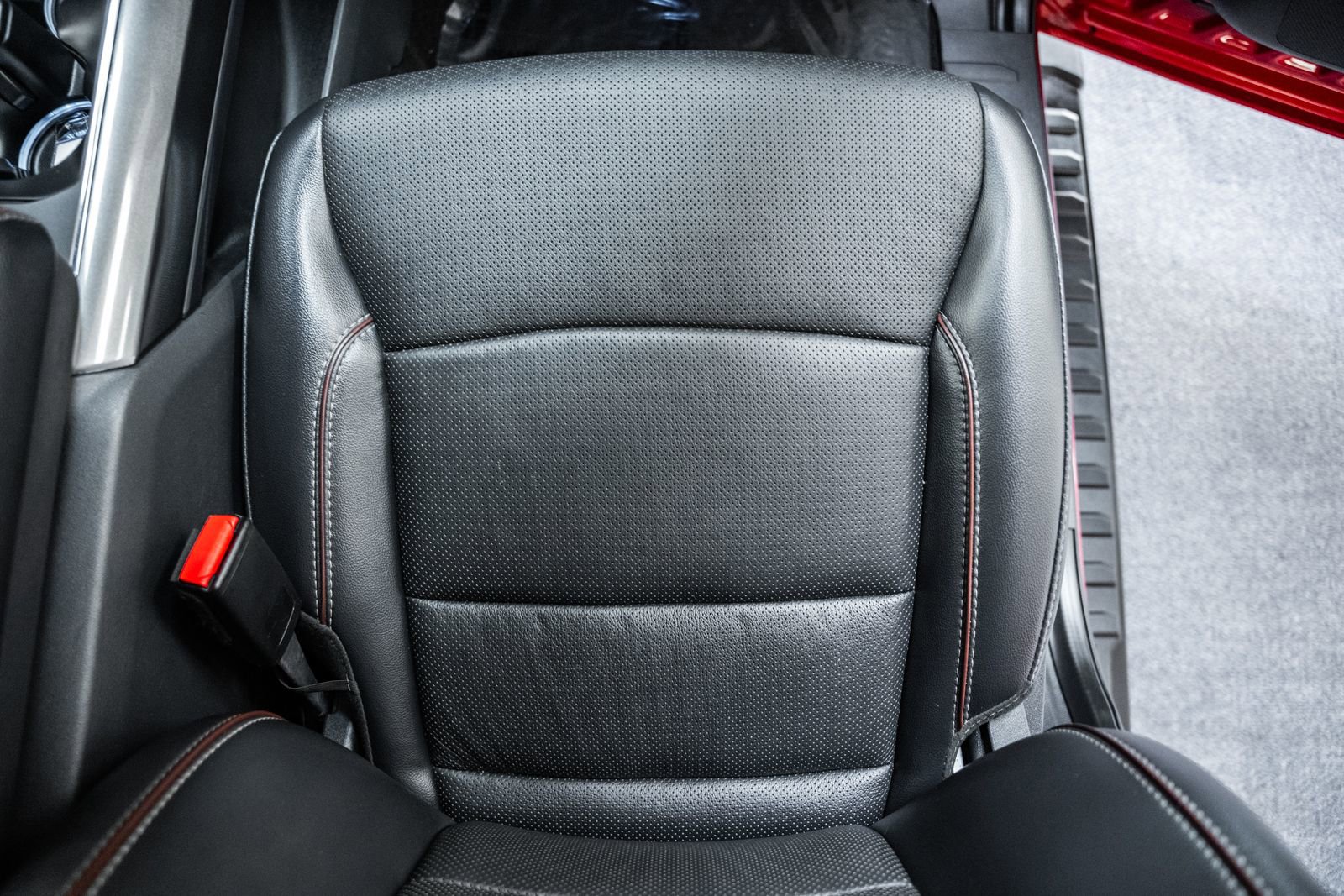 Certified 2021 Ford F150 Lariat w/ Equipment Group 502A High image 39