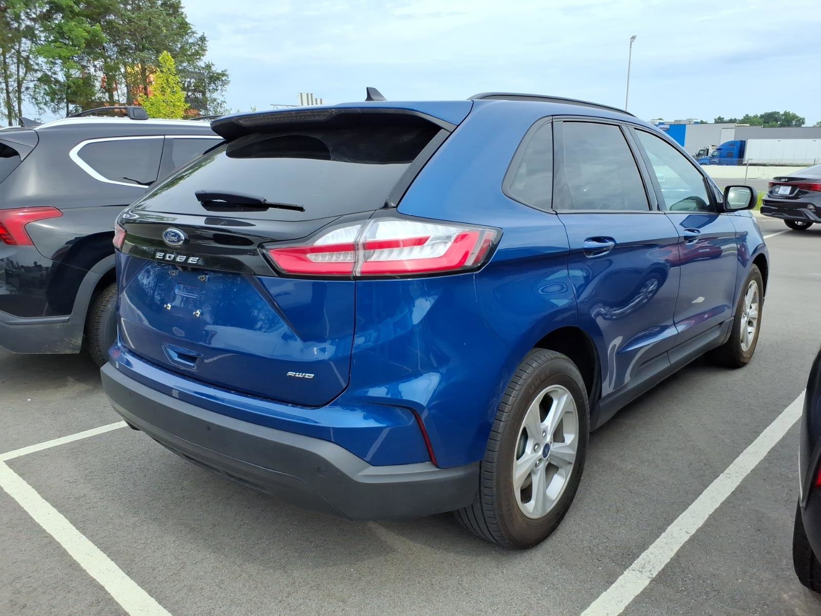Certified 2021 Ford Edge SE AWD/4WD image 2