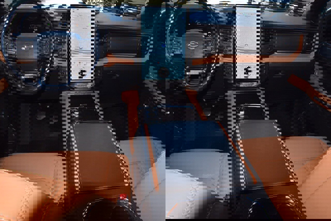 Certified 2022 Ford Expedition Platinum image 17