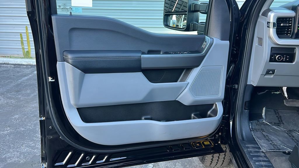 Certified 2026 Ford F250 XL w/ STX Appearance Package image 10