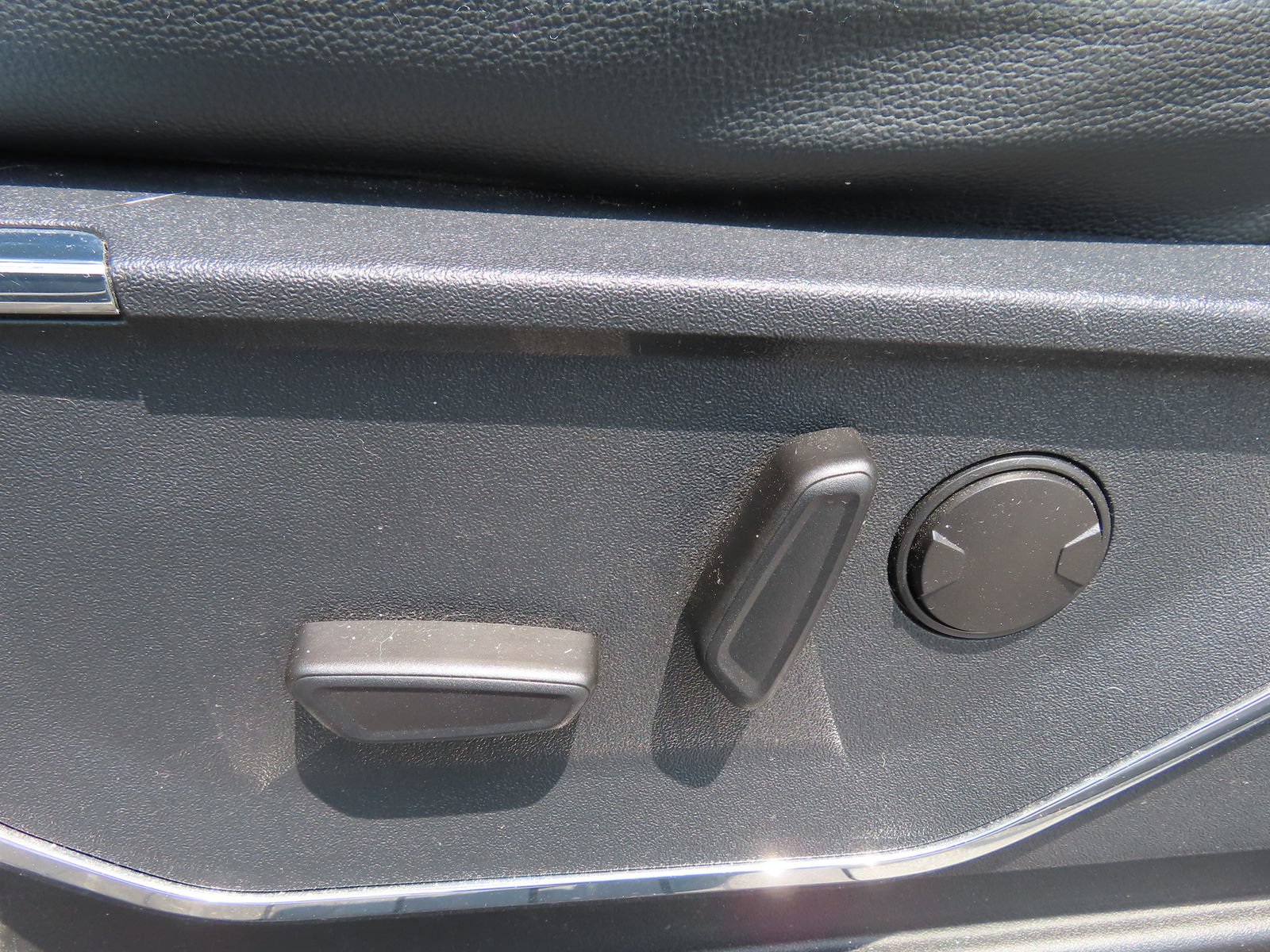 Certified 2022 Ford F150 Lariat AWD/4WD image 32