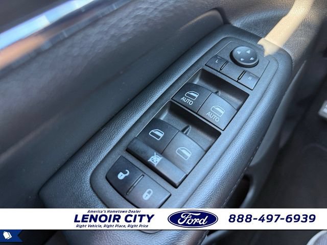Used 2022 Jeep Grand Cherokee Limited AWD/4WD image 18
