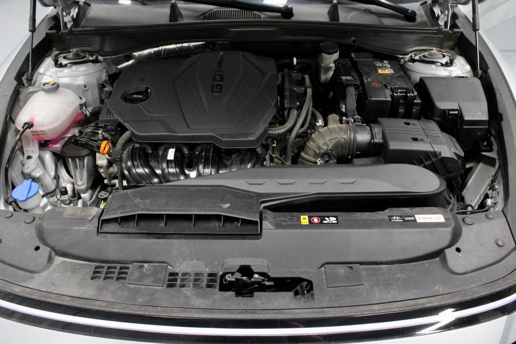 Used 2025 Hyundai Sonata SEL FWD image 17