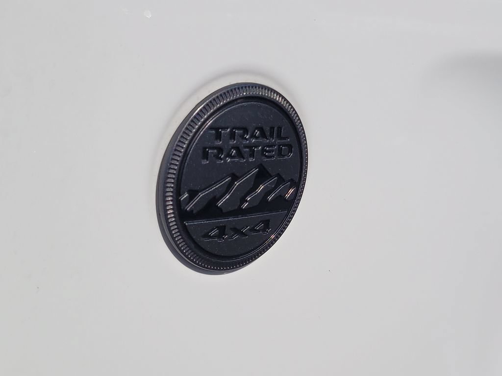Used 2024 Jeep Wrangler Sport AWD/4WD image 7