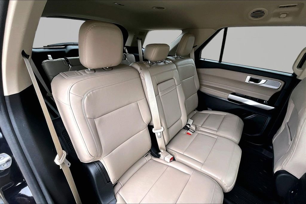 Certified 2023 Ford Explorer XLT w/ Equipment Group 202A image 27