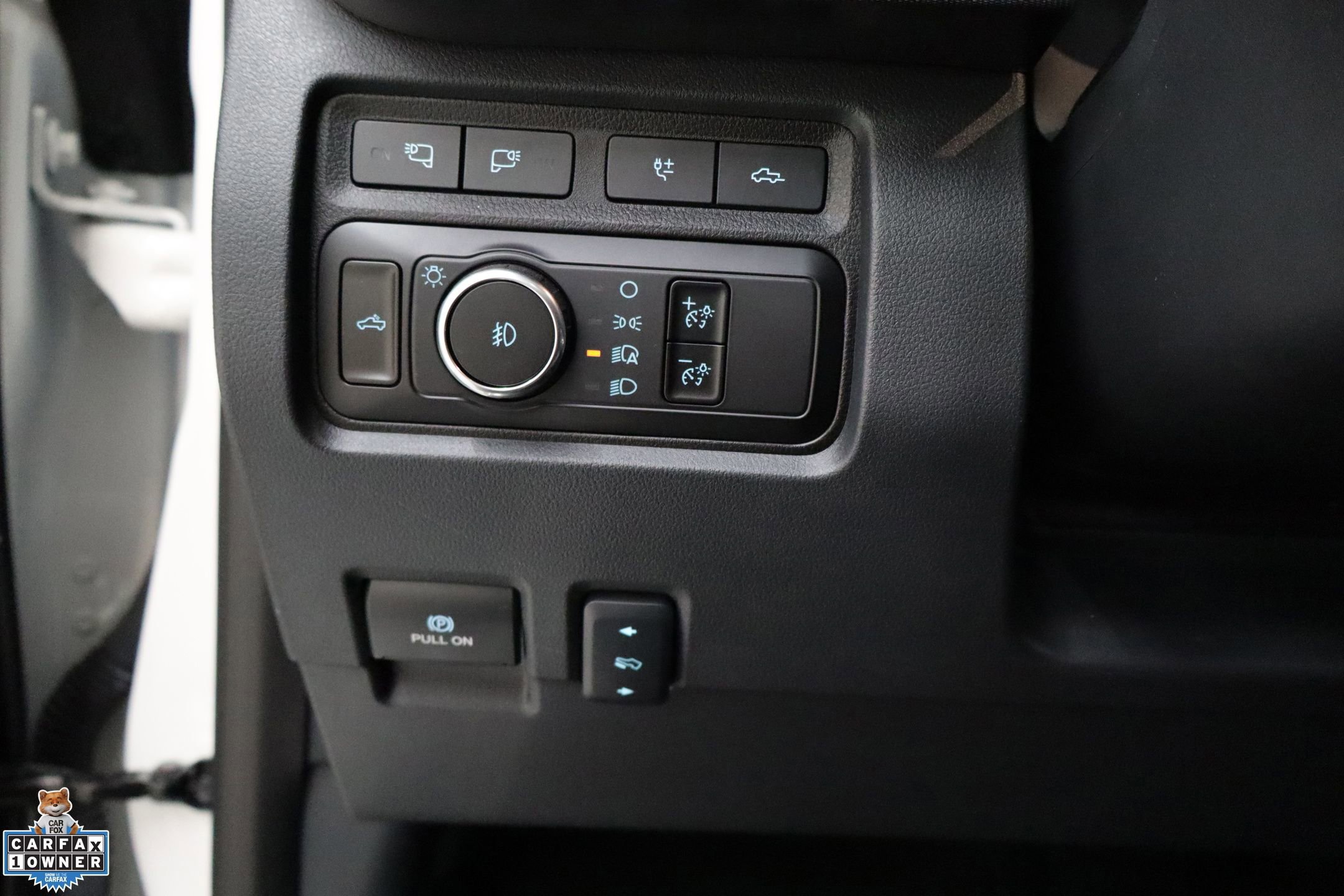 Certified 2024 Ford F450 Platinum w/ FX4 Off-Road Package image 16