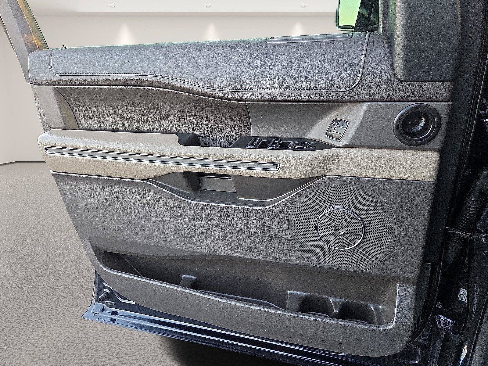 Certified 2021 Ford Expedition XLT AWD/4WD image 15