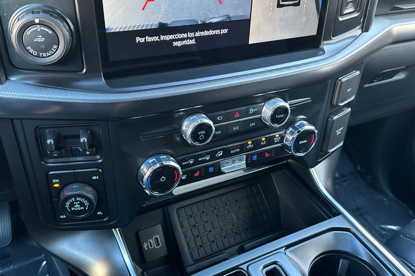 Certified 2025 Ford F150 Raptor AWD/4WD image 27