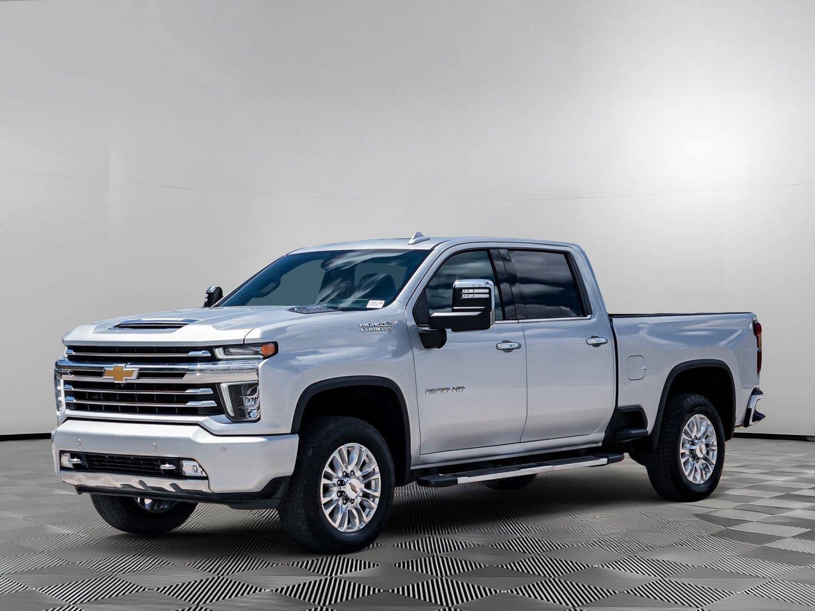 Used 2022 Chevrolet Silverado 2500 High Country w/ Technology Package AWD/4WD image 7