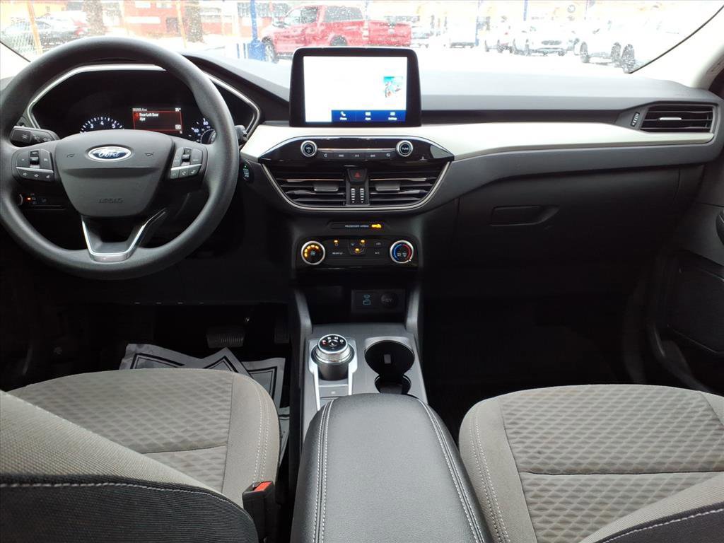 Certified 2022 Ford Escape SE image 12