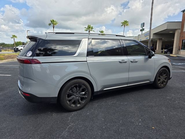 Used 2024 Kia Carnival SX FWD image 5