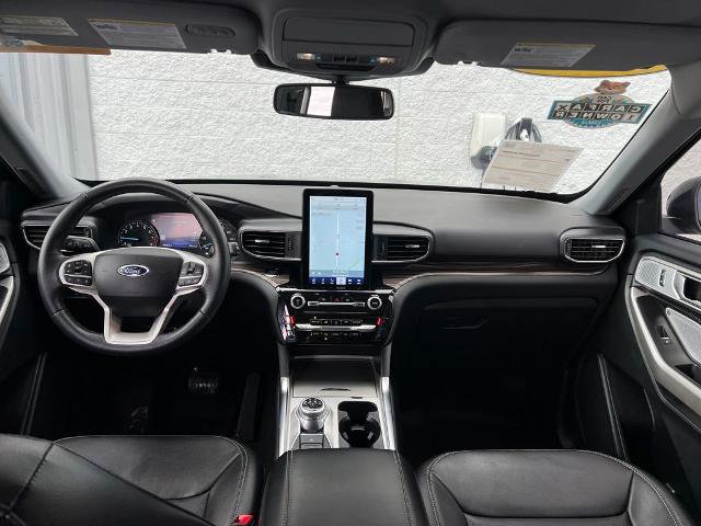 Certified 2023 Ford Explorer Limited w/ Limited Technology Package image 21