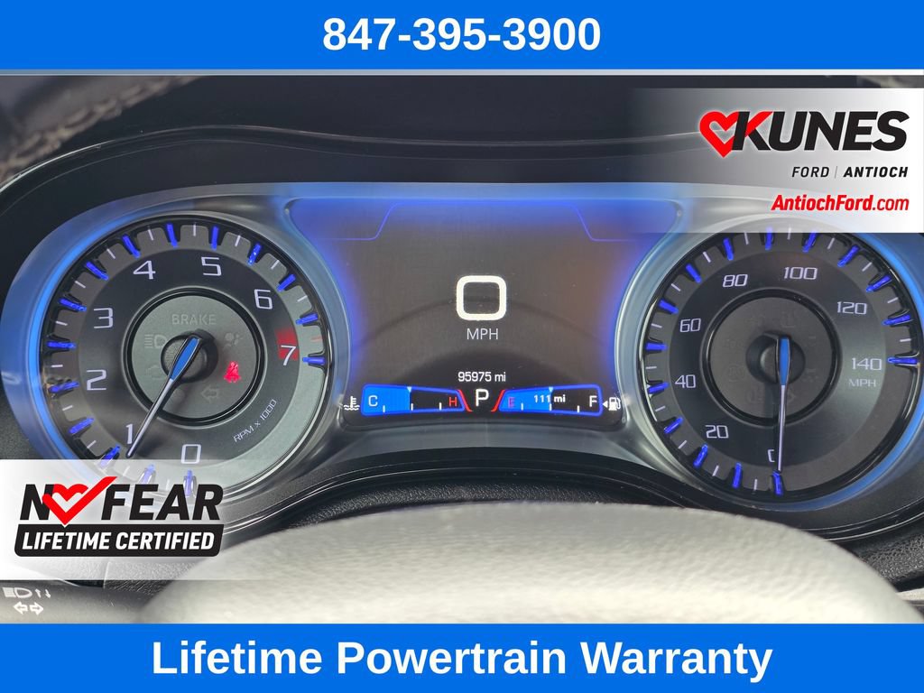 Used 2019 Chrysler 300 S AWD/4WD image 46