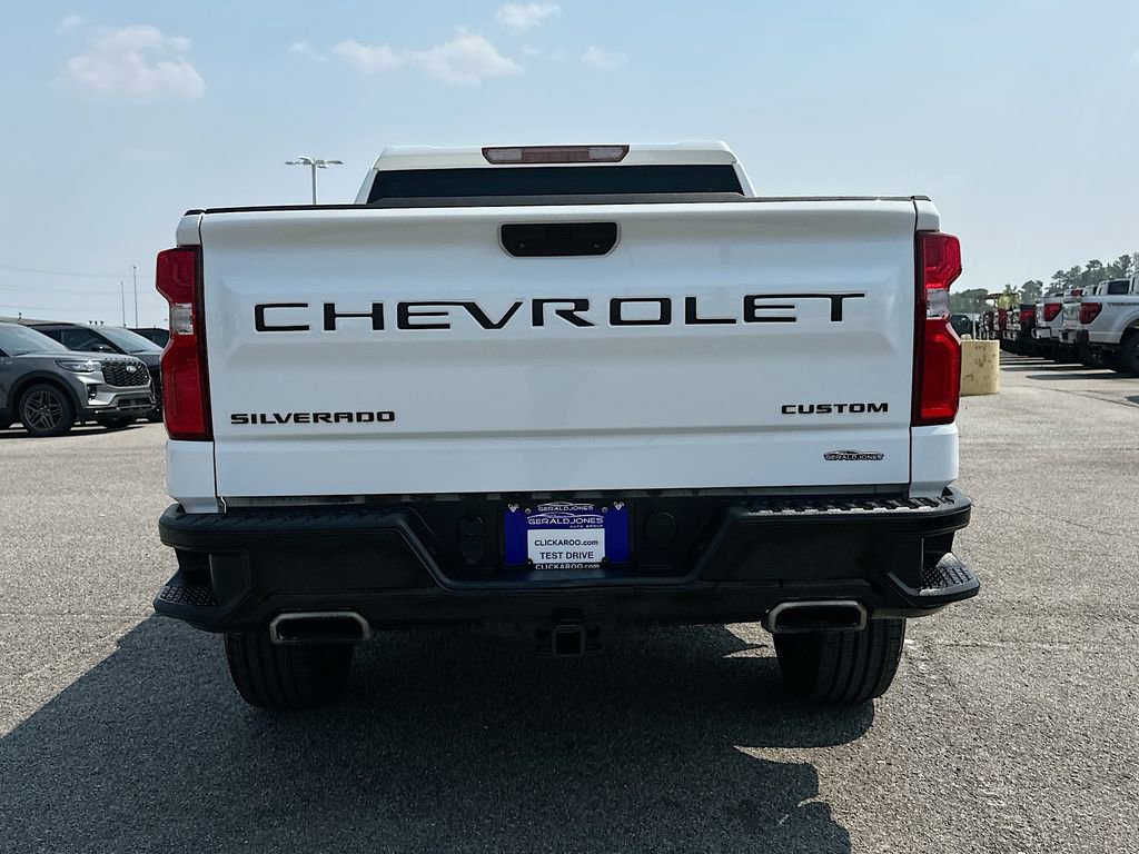 Used 2020 Chevrolet Silverado 1500 Custom Trail Boss w/ Custom Convenience Package AWD/4WD image 3