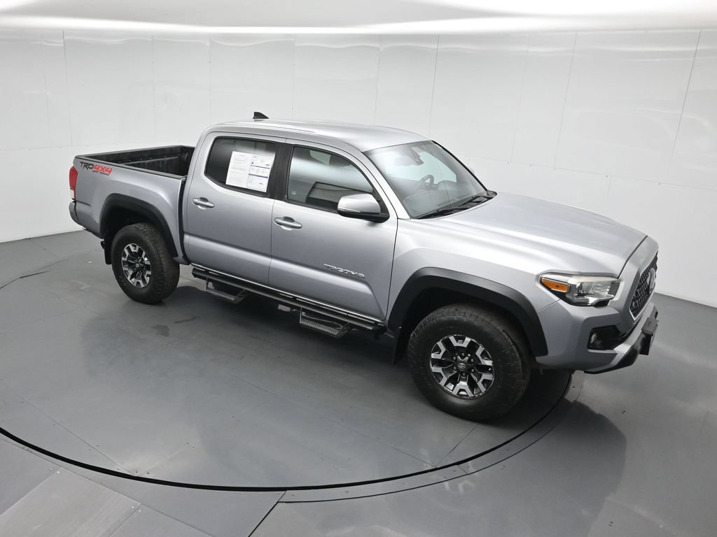 Used 2019 Toyota Tacoma TRD Off-Road w/ Technology Package AWD/4WD image 38