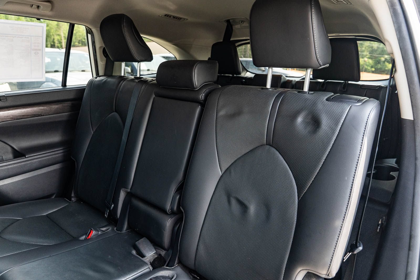 Used 2020 Toyota Highlander Limited FWD image 19