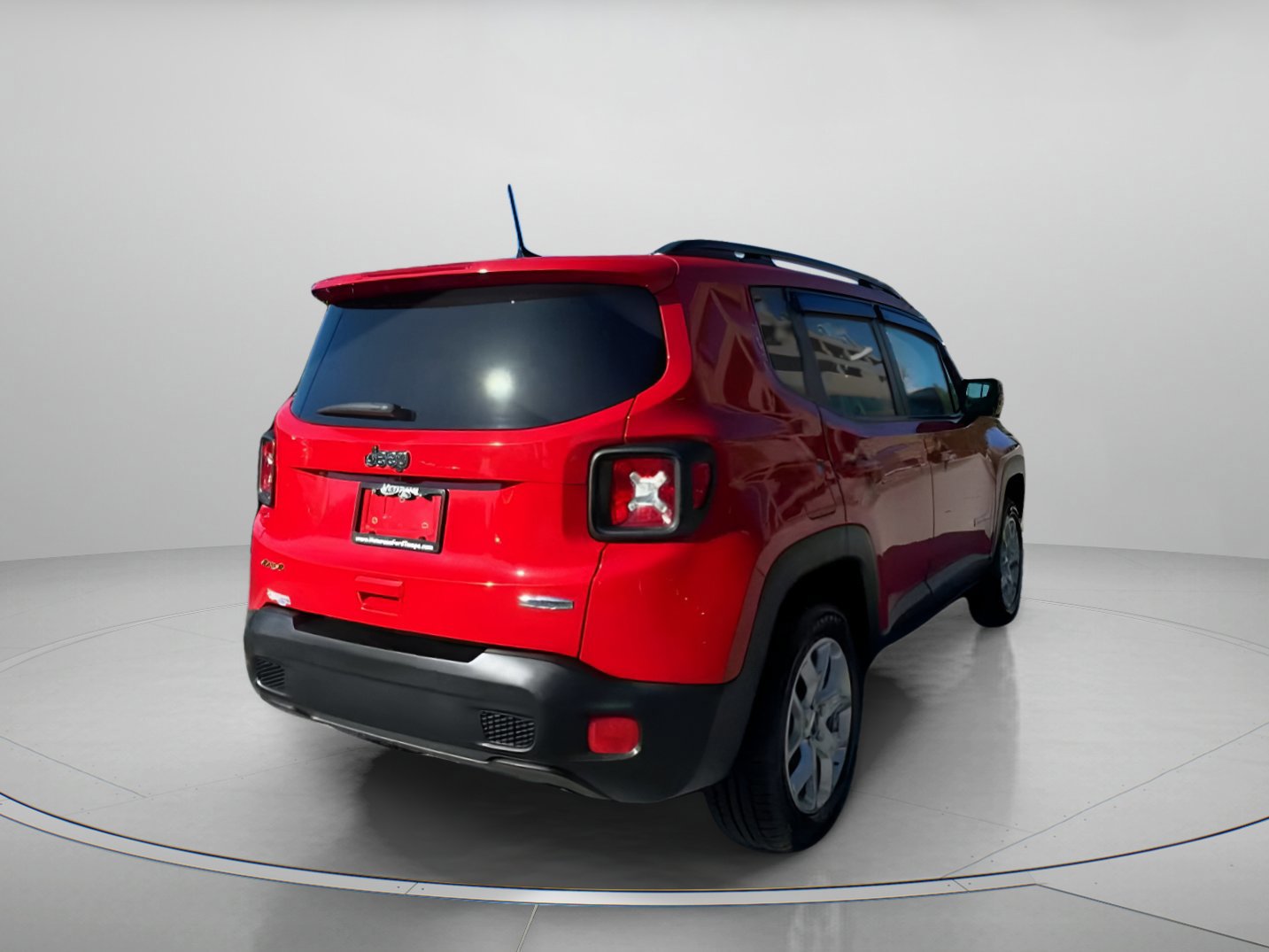 Used 2018 Jeep Renegade Latitude image 19