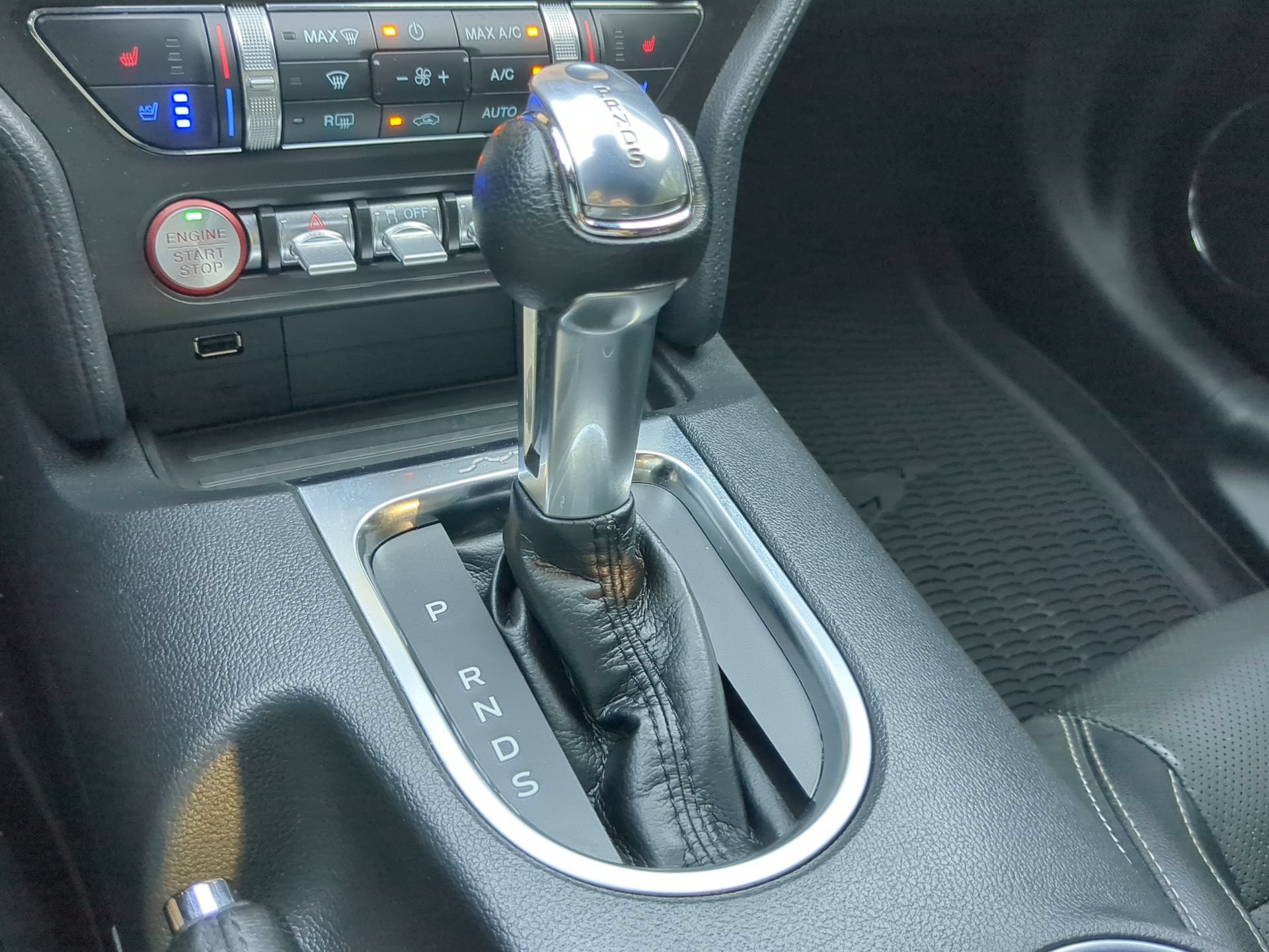 Certified 2022 Ford Mustang GT Premium RWD image 61