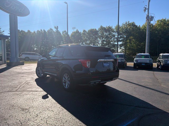Certified 2023 Ford Explorer XLT w/ Equipment Group 202A AWD/4WD image 6