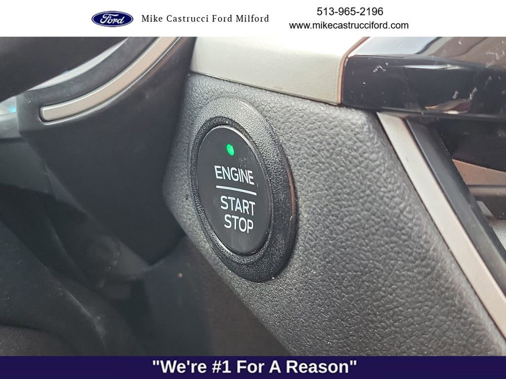 Certified 2021 Ford Escape SE w/ SE Sport Appearance Package image 22