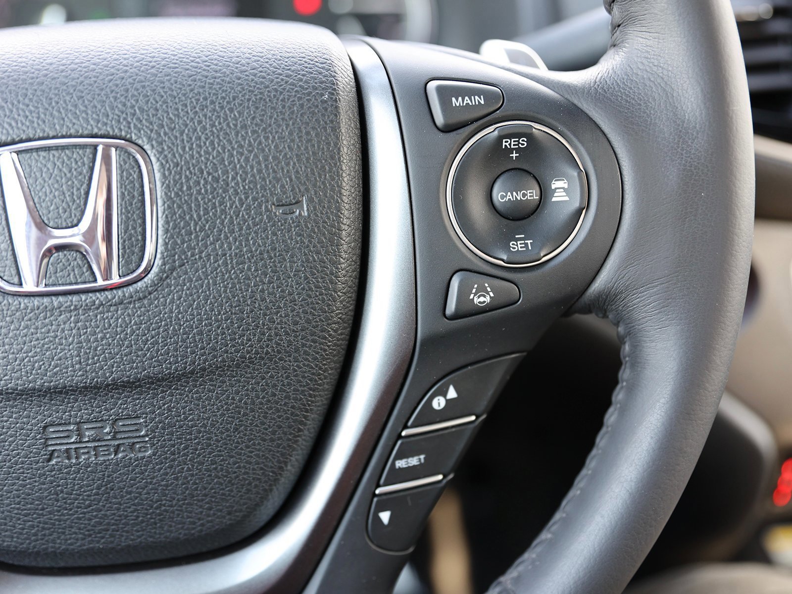 Used 2022 Honda Ridgeline RTL-E image 38