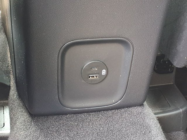 Certified 2022 Ford Escape SEL FWD image 23