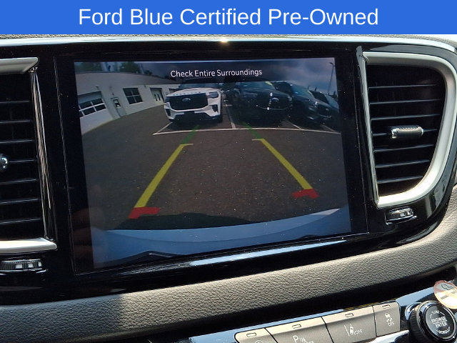 Used 2023 Chrysler Pacifica Touring-L FWD image 18