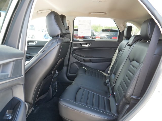 Certified 2020 Ford Edge SEL w/ Convenience Package FWD image 16