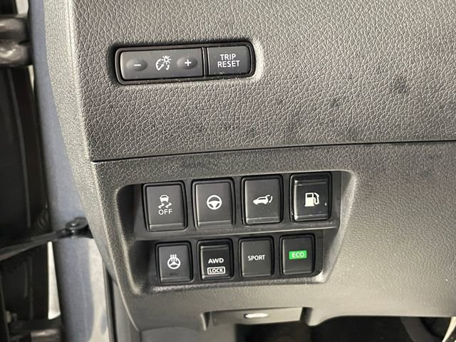 Used 2019 Nissan Rogue SL w/ Premium Package AWD/4WD image 14
