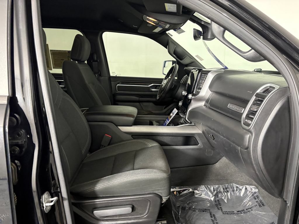Used 2019 RAM 1500 Big Horn AWD/4WD image 34
