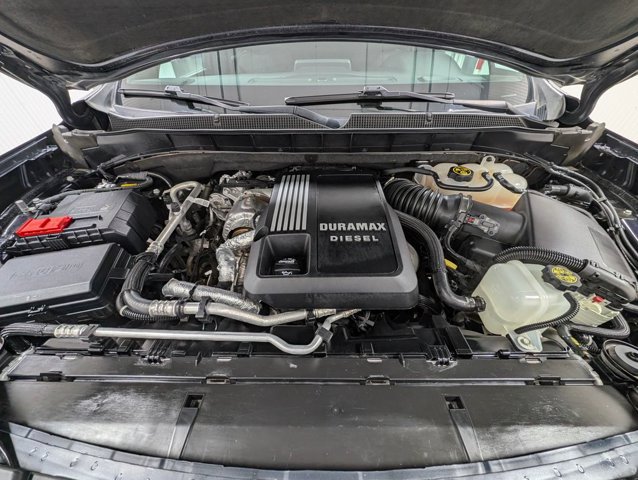 Used 2022 Chevrolet Tahoe RST w/ Luxury Package AWD/4WD image 32