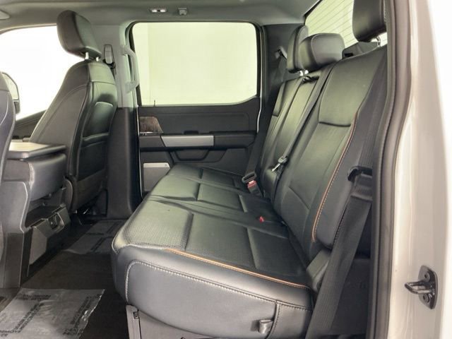 Certified 2025 Ford F450 Lariat w/ FX4 Off-Road Package image 30