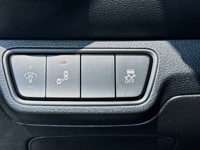 Used 2023 Kia Forte GT-Line w/ GT-Line Technology Package FWD image 16