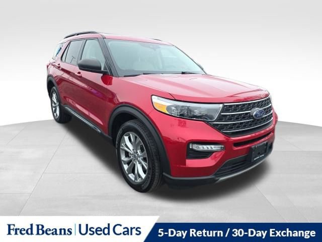 Certified 2023 Ford Explorer XLT w/ Equipment Group 202A image 7