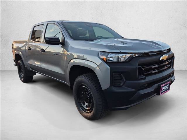 Used 2024 Chevrolet Colorado W/T w/ Safety Package RWD image 4