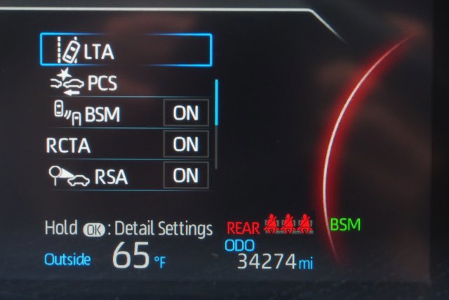 Used 2024 Toyota RAV4 XLE w/ Convenience Package FWD image 30