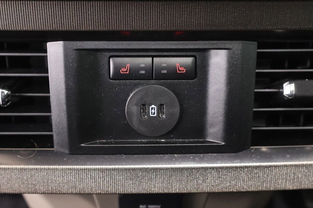 Certified 2025 Ford F350 Platinum w/ Platinum Plus Package image 20