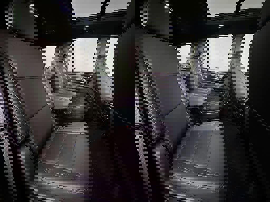 Used 2023 Chevrolet Tahoe Z71 image 34