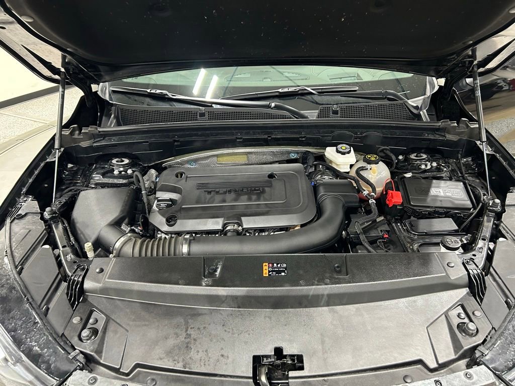 Used 2023 Buick Envision Avenir AWD/4WD image 32