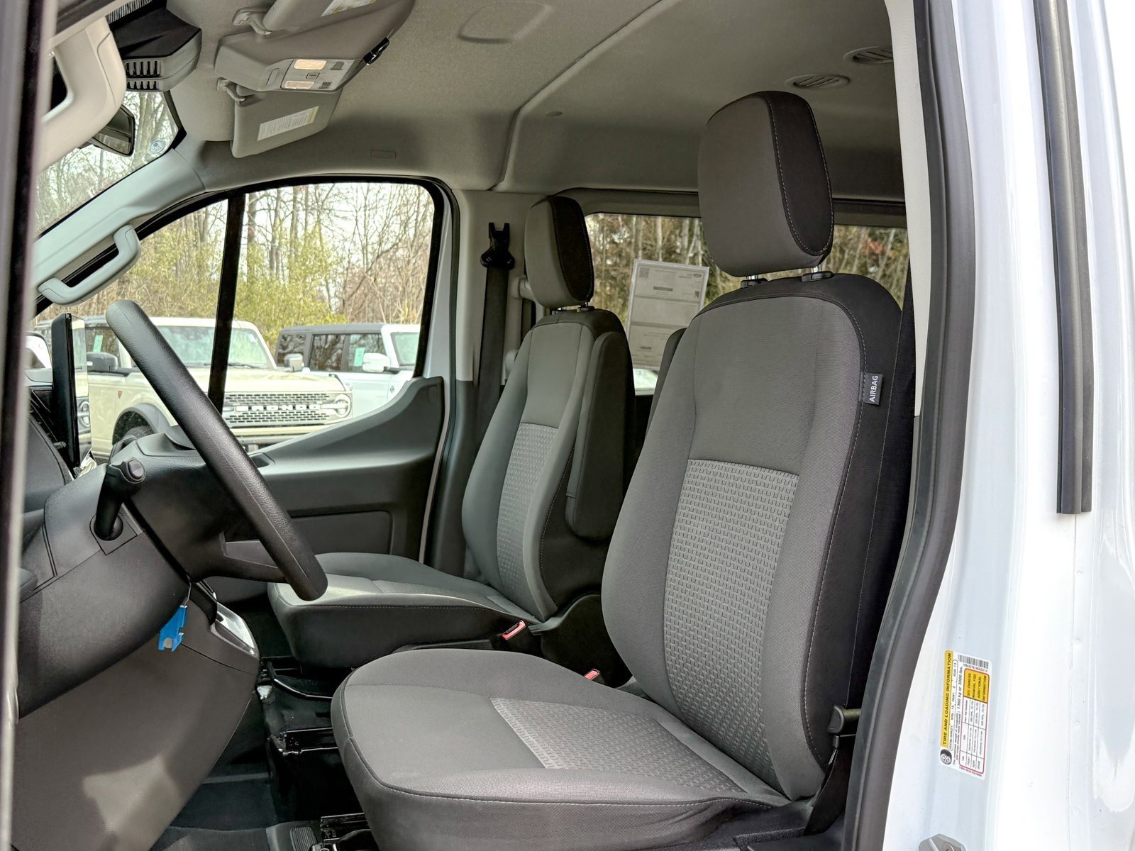 Certified 2025 Ford Transit 350 XLT image 18